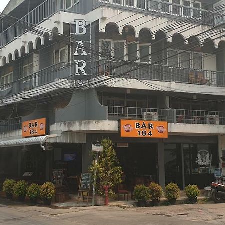 Bar 184 Party Hostel (Adults Only) Chiang Rai Extérieur photo
