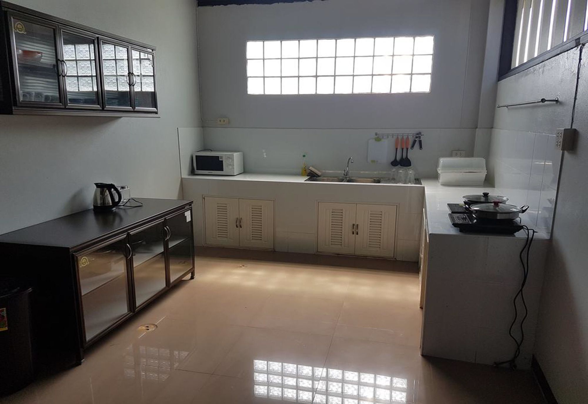 Bar 184 Party Hostel (Adults Only) Chiang Rai Extérieur photo