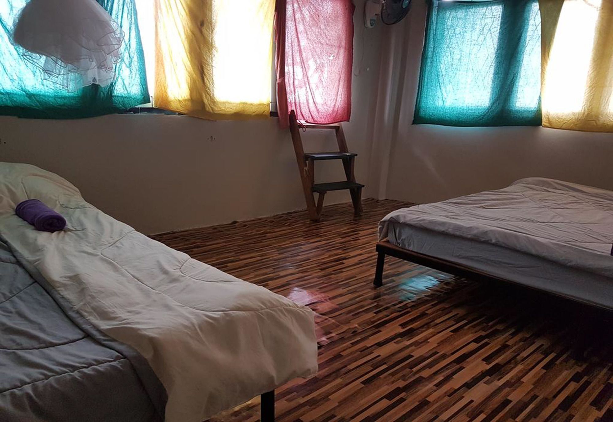 Bar 184 Party Hostel (Adults Only) Chiang Rai Extérieur photo