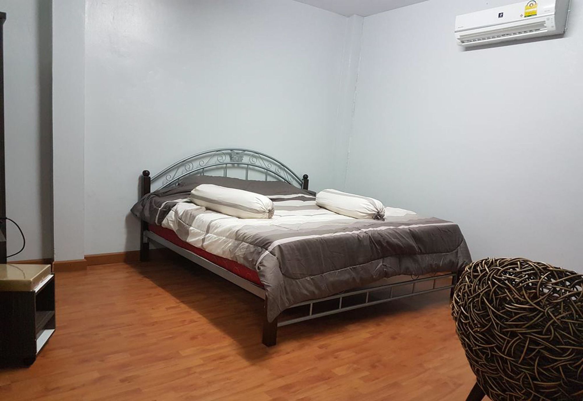 Bar 184 Party Hostel (Adults Only) Chiang Rai Extérieur photo